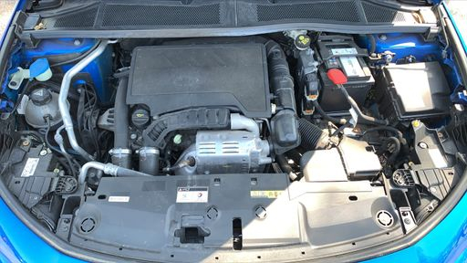 Peugeot 308 1.2 PureTech 130 EAT8 - GT – 2022 – 80476 km – Essence – Boîte Automatique — photo 34