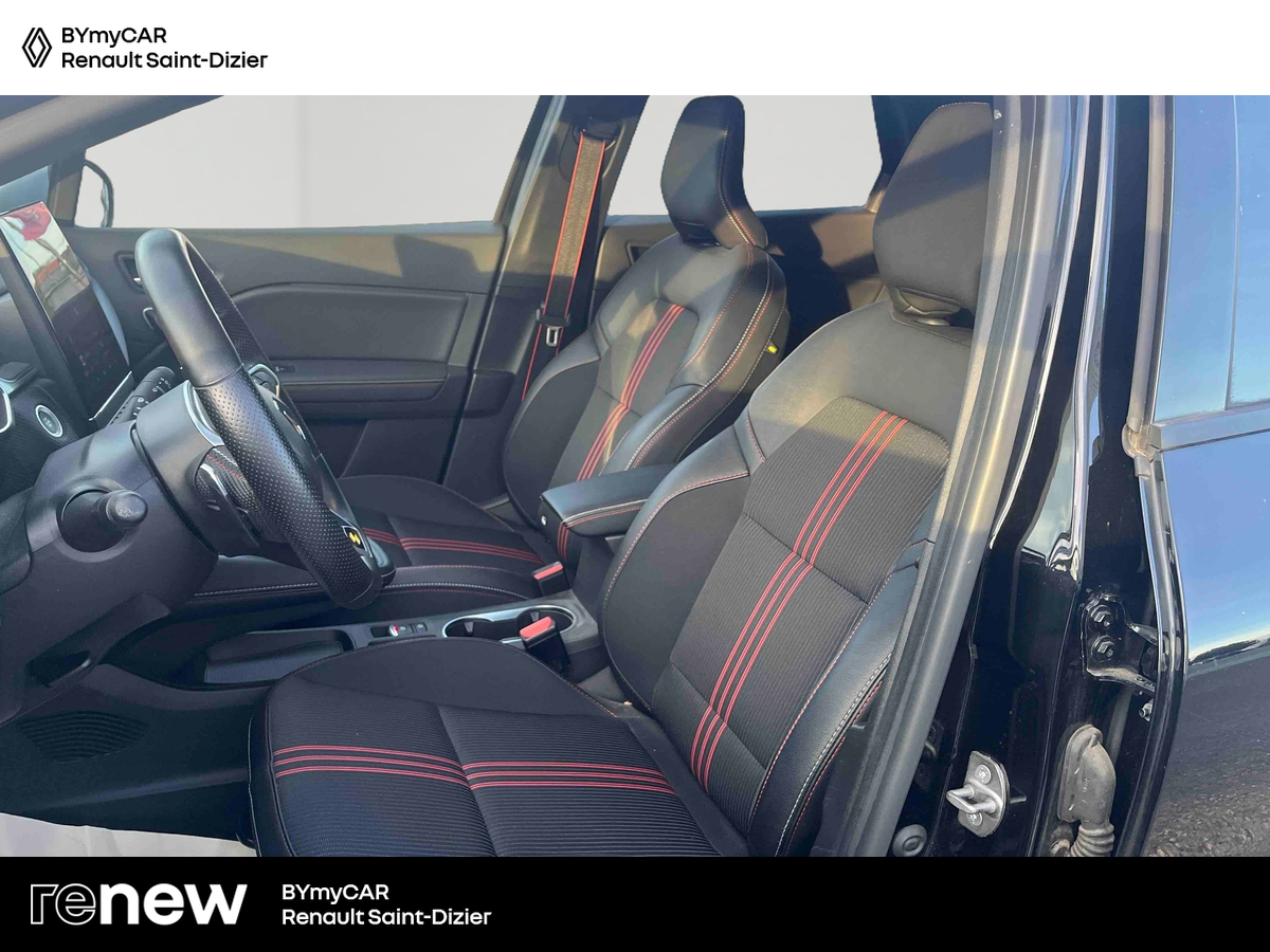 Renault Captur mild hybrid 160 EDC — photo 11