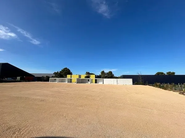 Terrain 3500 m²