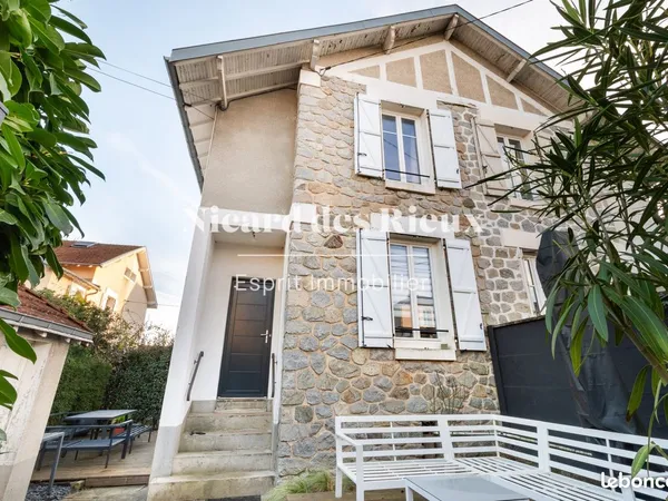 Maison 4 pièces 84 m²