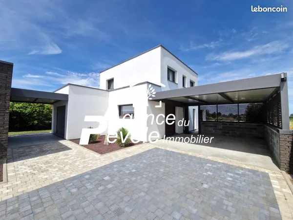 Maison 5 pièces 145 m²