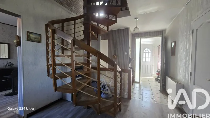 Photo 25