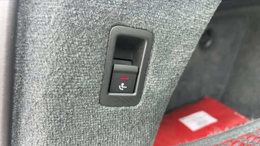 Audi A6 Avant 2.0 TDI 163 Mild Hybrid S-Tronic7 - Business Executive – 2021 – 104643 km – Hybride diesel – Boîte Automatique — photo 20