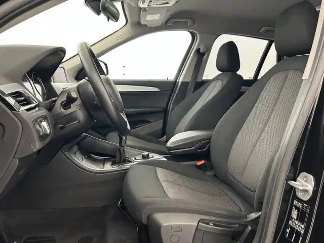 Bmw X1 sdrive 18i 140 ch — photo 72