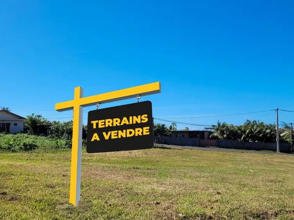 Terrain 325 m² Entre Deux
