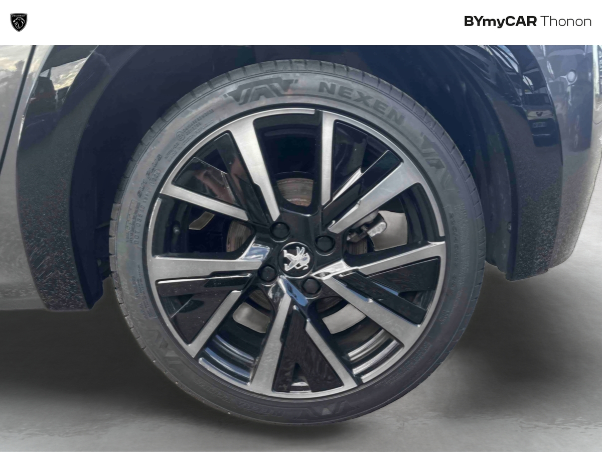 Peugeot 208 PureTech 130 S&amp;S EAT8 — photo 15