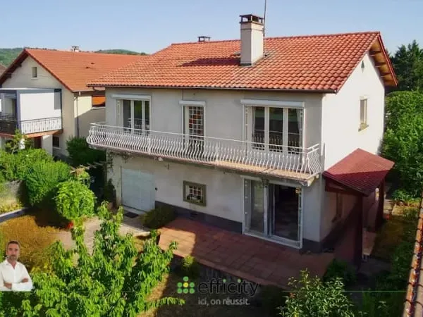 Maison 7 pièces 151 m²