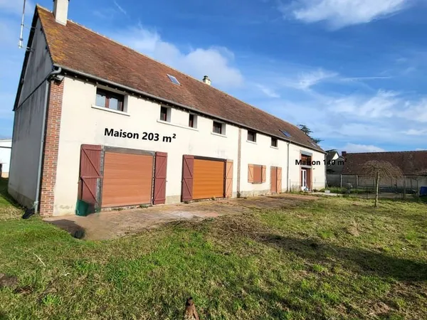 - La Madeleine de Nonancourt (27320), Maison de 203 m² 6 cham