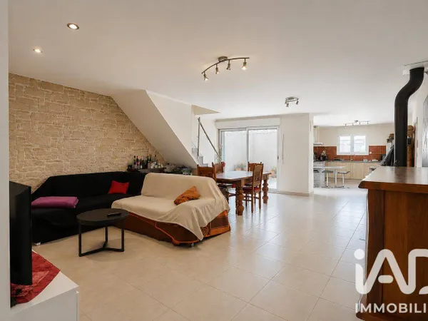 Maison 3 pièces 90 m²