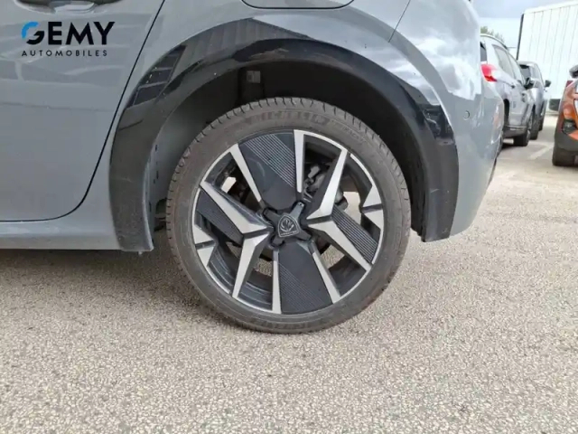 Peugeot 208 hybrid 100 e-dcs6 — photo 43