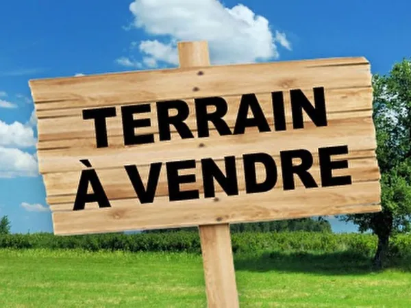 Terrain 2710 m²