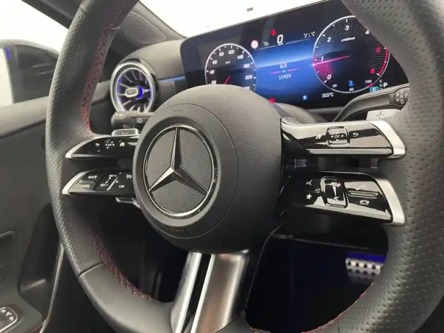 Mercedes Classe A 200 d — photo 24