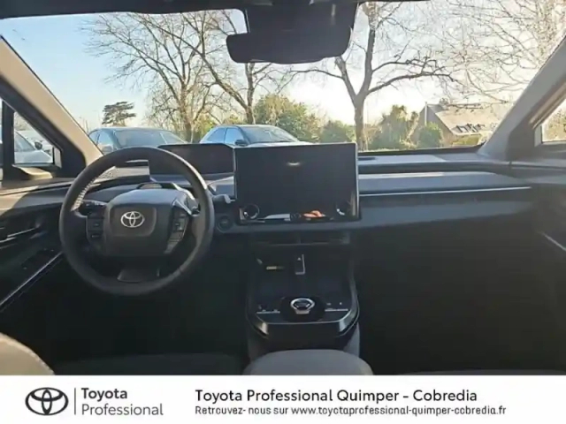 Toyota C-Hr + 224ch 77kwh design grande autonomie — photo 8