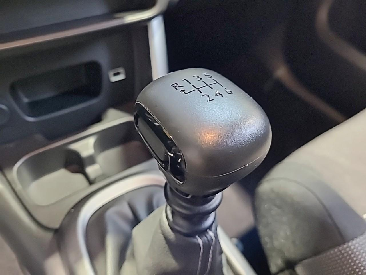 Citroën C3 Aircross bluehdi 110 s&s bvm6 shine — photo 18