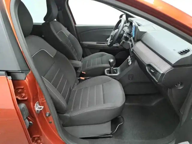 Dacia Jogger tce 110 7 places — photo 26