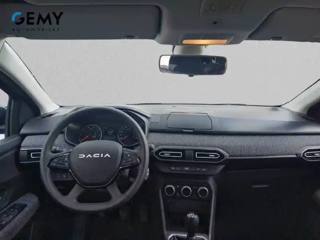 Dacia Sandero eco-g 100 — photo 8
