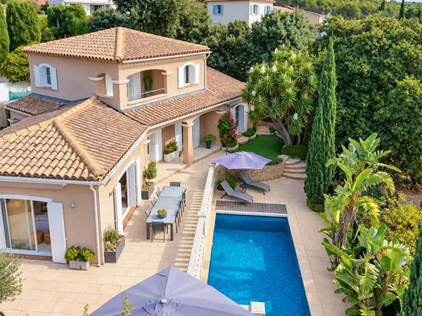 Maison 4 pièces 166 m²