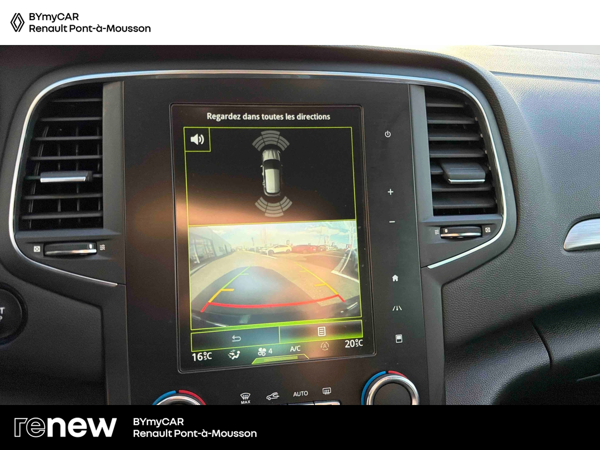Renault Mégane IV Berline TCe 140 FAP — photo 19