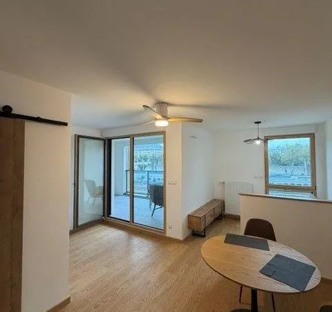 CHAMBÉRY - A LOUER - SUPERBE T1 NEUF MEUBLÉ - LOGGIA 10 m² - DPE A