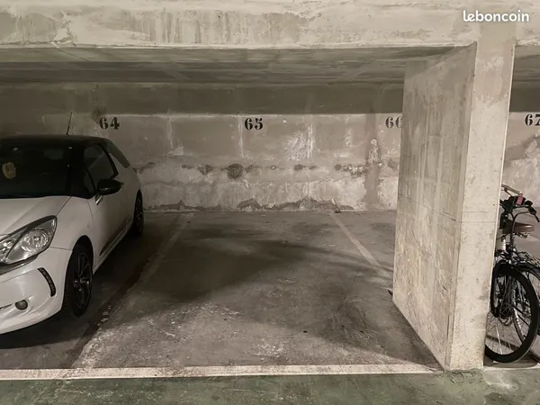 Place de parking - Porte de Pantin
