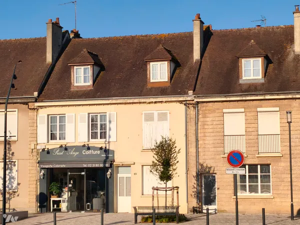 Immeuble de rapport 80 m²