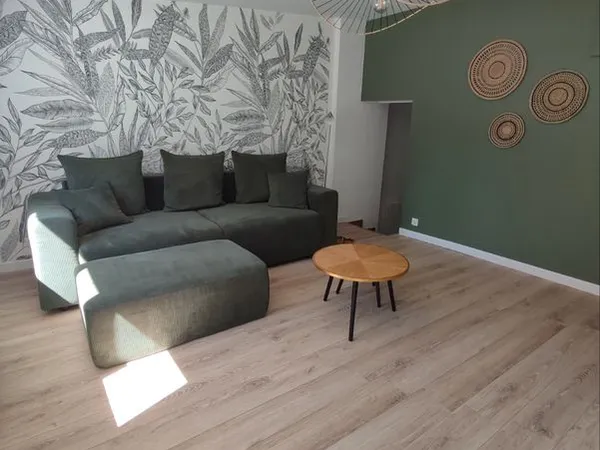 Jolie maison en location meublée