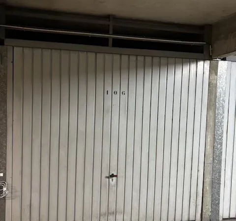 Garage à louer