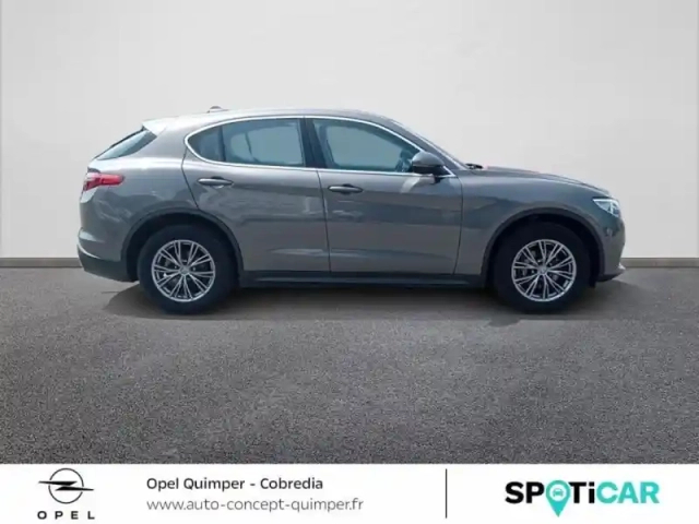 Alfa Romeo Stelvio 2.2 diesel 210ch lusso q4 at8 — photo 4