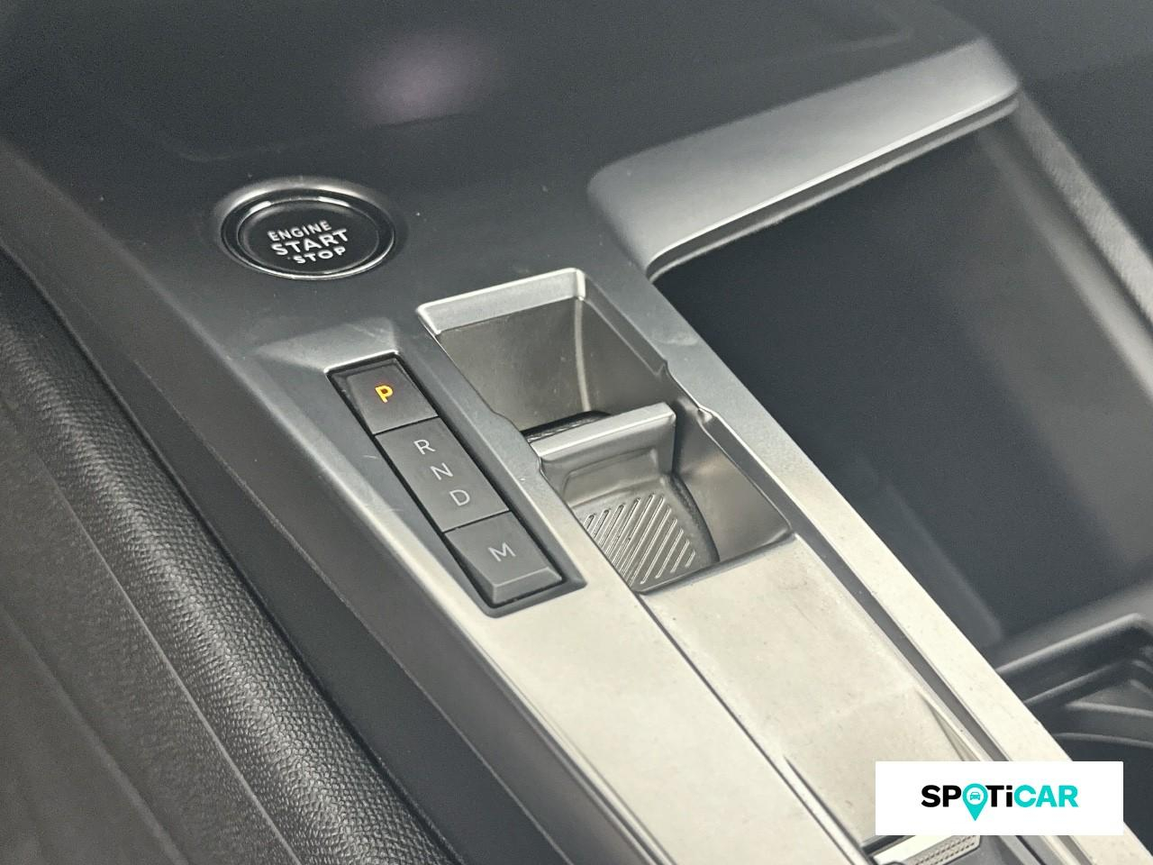 Peugeot 308 1.2 puretech 130ch s&s active pack eat8 — photo 14