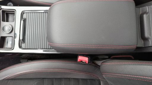 Ford Kuga 2.0 TDCi 150 AWD Powershift - ST-Line – 2019 – 120149 km – Diesel – Boîte Automatique — photo 7