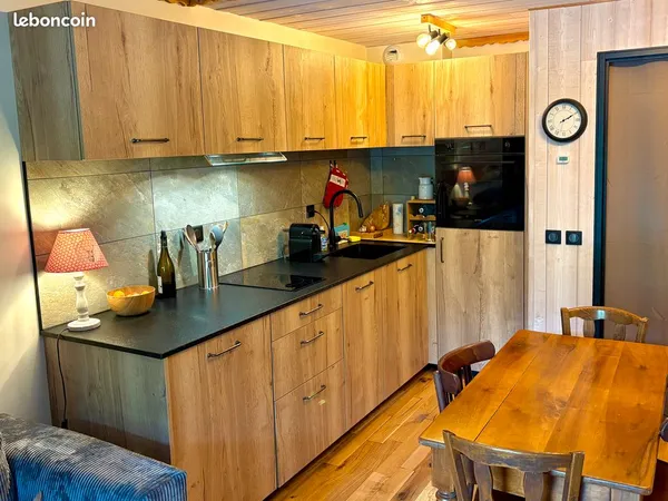 Studio cabine appartement rond point des pistes vue funiculaire & glacier