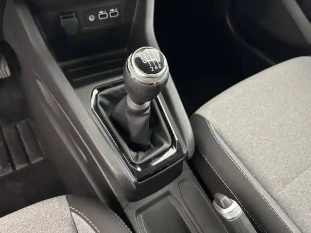 Renault Clio blue dci 100 ch gsr2 — photo 12