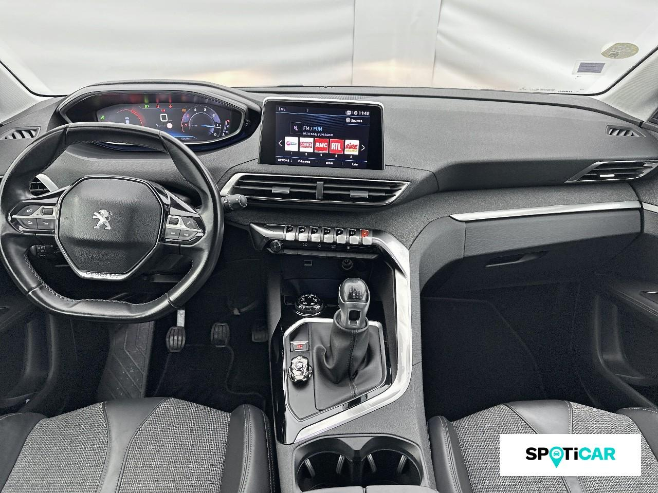 Peugeot 3008 1.5 bluehdi 130ch e6.c allure s&s — photo 8