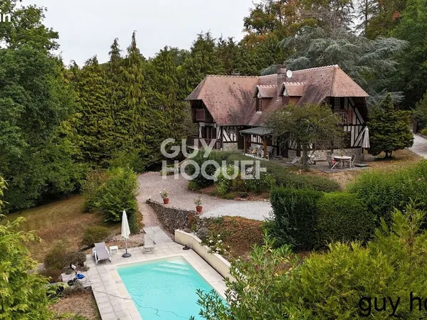 Propriété 5 pièces 137 m²