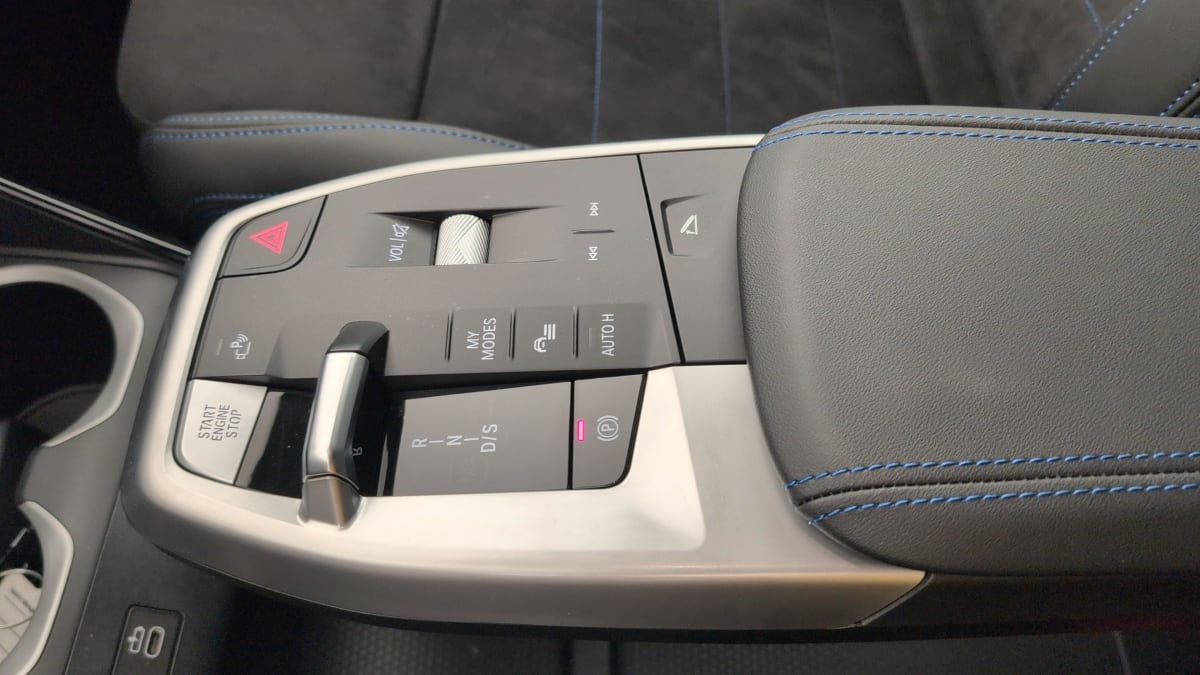 BMW X1 — photo 21
