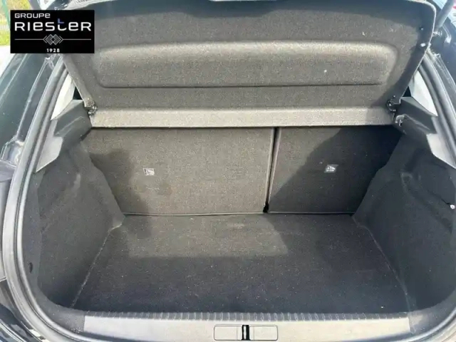 Opel Corsa 1.2 turbo 100 ch bvm6 — photo 37