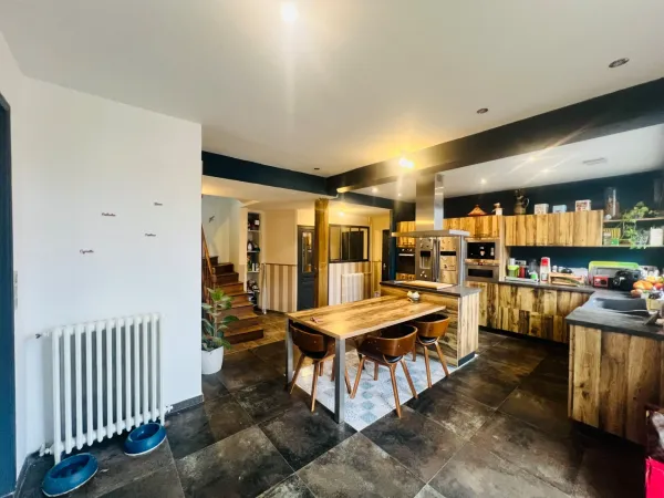 Maison 6 pièces 168 m²