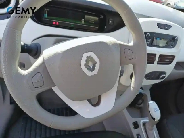 Renault Zoé zoe r90 — photo 43