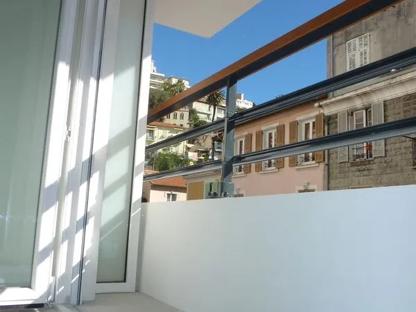 Studio étudiant(e) proche Saint Jean Angely dans immeuble récent sécurisé