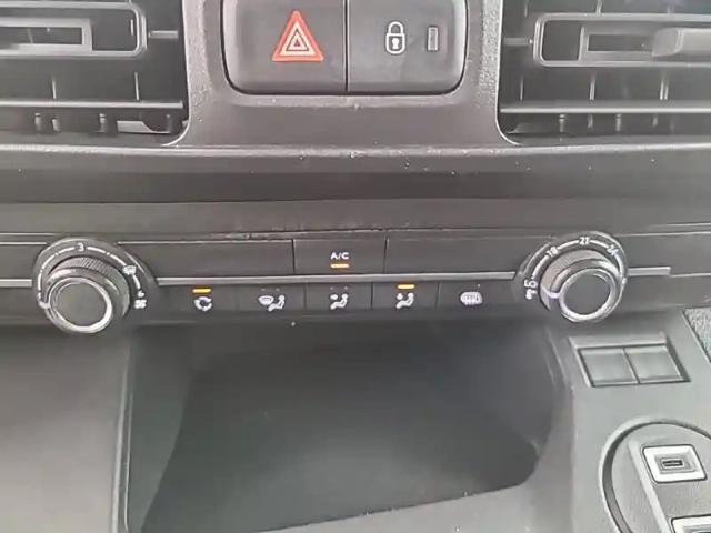 Citroën Berlingo van taille xl 950kg bluehdi 130 s&amp;s bvm6 — photo 79