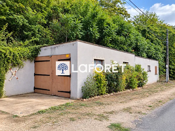 Ensemble 2 garages proche Provins