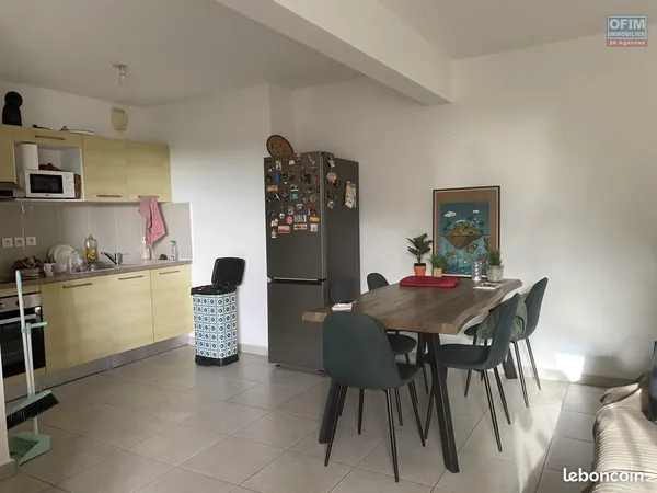 A vendre appartement T3 avec beau volume - A la Possession Camp Magloire