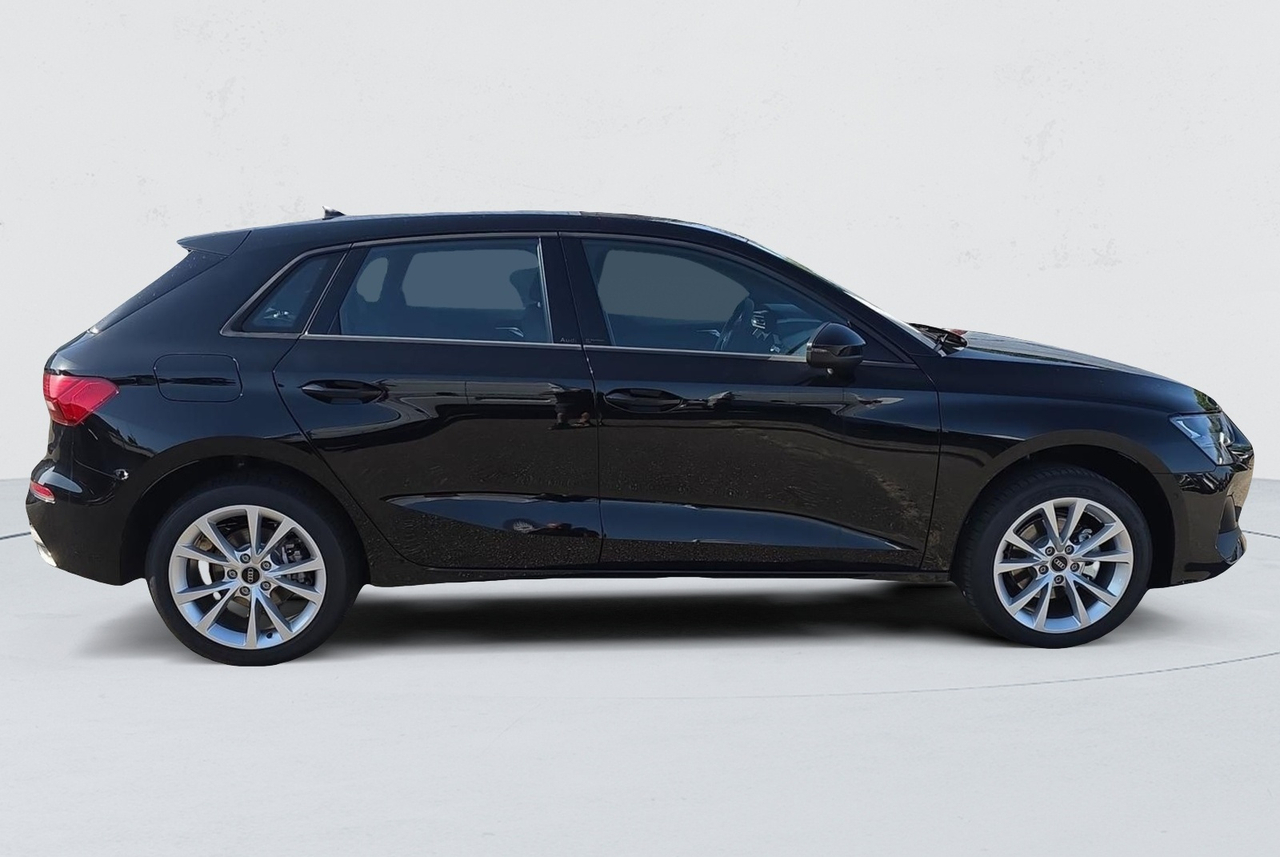 Audi A3 Sportback — photo 6