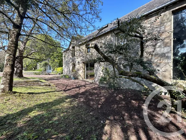 Maison 12 pièces 420 m²