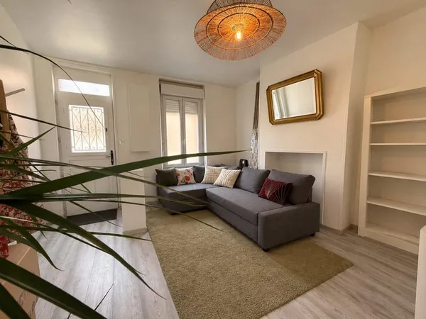 Maison - 64m2 - meublée - Cour