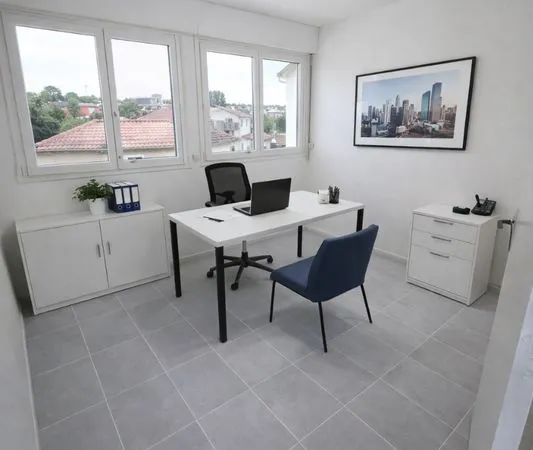 Dernier bureau dispo 15M2 henin-beaumont