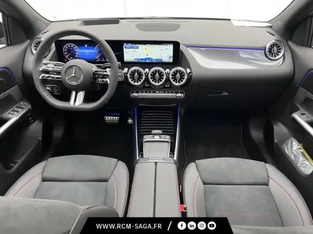 Mercedes Gla 200 d amg line — photo 58