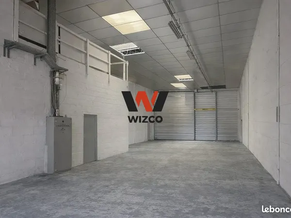 Bureaux 360 m² Pontault-Combault