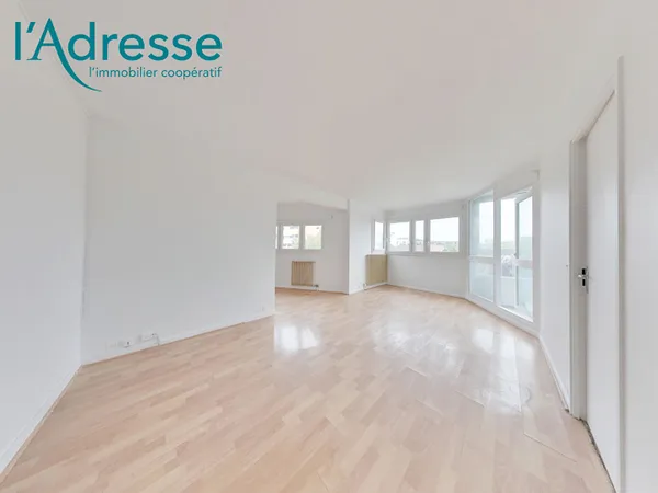 Appartement Champs Sur Marne 2 pièce(s)