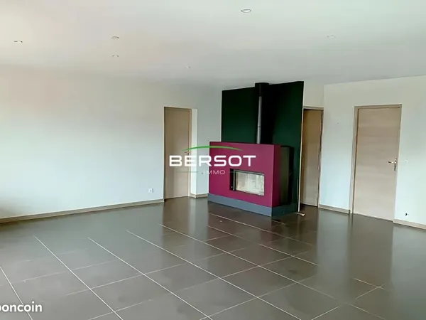Appartement 6 pièces 152 m²